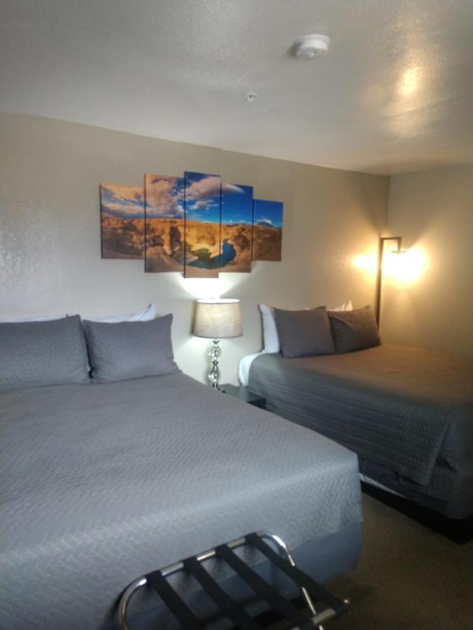Red Rock Motel And Dam Motel Page Exteriör bild